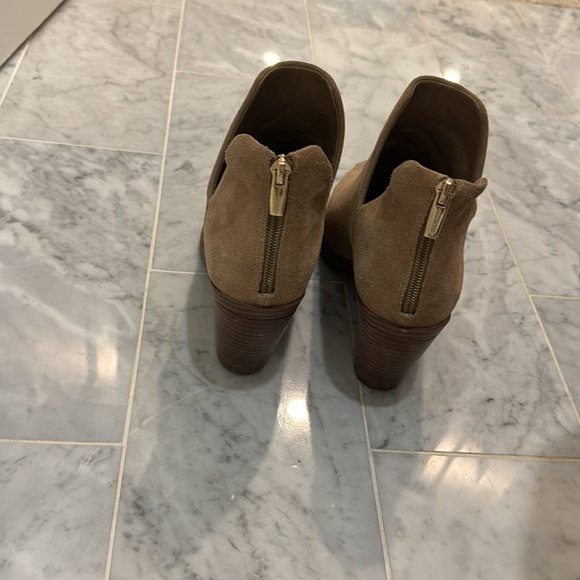 Booties - Picture 6 of 7